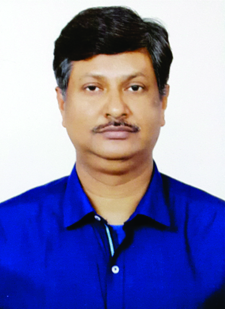 Press Release - Shri M.K. Sharma & Shri P.B. Mani took over charge as Insurance Commissioner in ESIC Hqrs.office and Shri R.K. Gautam & Shri Pranay Sinha took over charge as A.C. & R.D. in Gujarat & Maharashtra Regions respectively